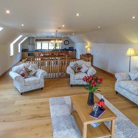 Villa Brynhir Farm Llandrindod Wells Esterno foto